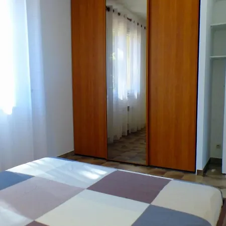 Appartamento Spacious And Comfortable With Garden Six-Fours-les-Plages