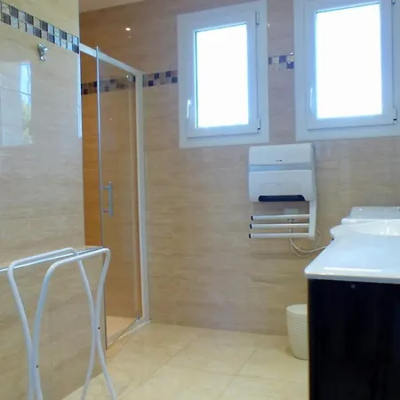Spacious And Comfortable With Garden * Six-Fours-les-Plages